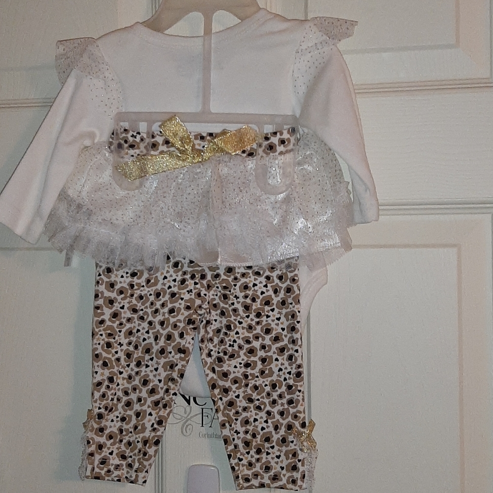 Infant Set - Picture 2 of 3